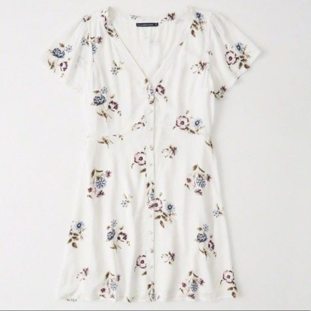 Abercrombie & Fitch Floral 90’s Inspired Tie Dress